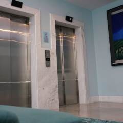 R Hotel Kingston сауна