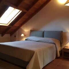 Отель Villa Il Grotto - 3 Br Villa Вербания комната для гостей фото 3