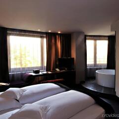 Roomers Hotel комната для гостей