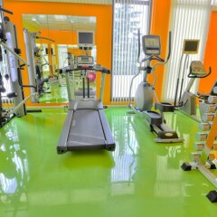 Гостиница Holiday Inn Moscow Seligerskaya фитнесс-зал фото 3