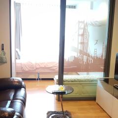 Отель Cozy One Bedroom Condo In Nana Asoke Бангкок комната для гостей фото 3