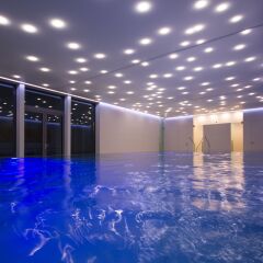 Luxury Spa & Wellness Hotel Prezident бассейн