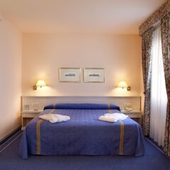 Отель Ayre Hotel Sevilla Испания, Севилья - 2 отзыва об отеле, цены и фото номеров - забронировать отель Ayre Hotel Sevilla онлайн комната для гостей фото 4
