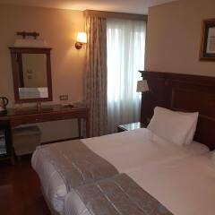 Hotel Perula комната для гостей