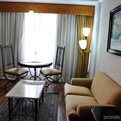 Отель Holiday Inn Hotel & Suites Centro Historico Мексика, Гвадалахара - отзывы, цены и фото номеров - забронировать отель Holiday Inn Hotel & Suites Centro Historico онлайн комната для гостей фото 5