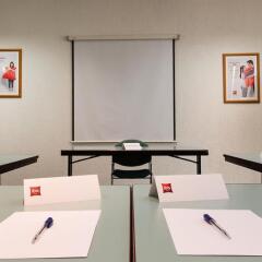 Отель ibis budget Porto Gaia спа