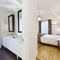 Отель Santiago de Alfama - Boutique Hotel Португалия, Лиссабон - отзывы, цены и фото номеров - забронировать отель Santiago de Alfama - Boutique Hotel онлайн ванная