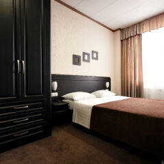 Отель Forum Plaza 4* Номер VIP