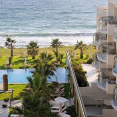 Отель Capital Coast Resort & Spa фото 2