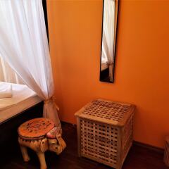 Отель Chmielna Guest House Польша, Варшава - отзывы, цены и фото номеров - забронировать отель Chmielna Guest House онлайн комната для гостей фото 5