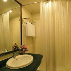 Grace Hotel Bangkok Бангкок ванная