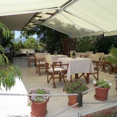 Hotel Club-E