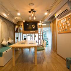 Pama House Boutique Hostel Бангкок интерьер отеля