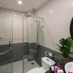 Отель Hanoi Garden Hotel Вьетнам, Ханой - отзывы, цены и фото номеров - забронировать отель Hanoi Garden Hotel онлайн ванная