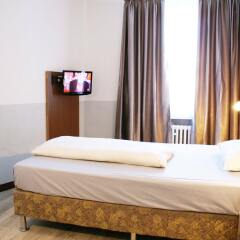Отель Bahn-Hotel Германия, Дюссельдорф - 3 отзыва об отеле, цены и фото номеров - забронировать отель Bahn-Hotel онлайн комната для гостей фото 4