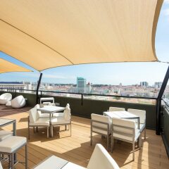 Отель Holiday Inn Lisbon пляж