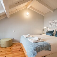 Апартаменты Rose Duplex Apartment 5E Лиссабон комната для гостей фото 4