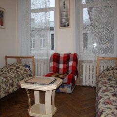 Гостиница Хостел Алые Паруса в Санкт-Петербурге - забронировать гостиницу Хостел Алые Паруса, цены и фото номеров Санкт-Петербург комната для гостей фото 2