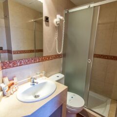 Отель Sunotel Junior Барселона ванная фото 2