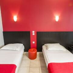 Отель Hipotel Paris Montmartre детские мероприятия