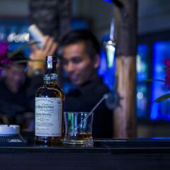 Отель Shambaling Boutique Hotel Непал, Катманду - отзывы, цены и фото номеров - забронировать отель Shambaling Boutique Hotel онлайн гостиничный бар