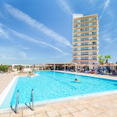 Отель Thb Sur Mallorca бассейн