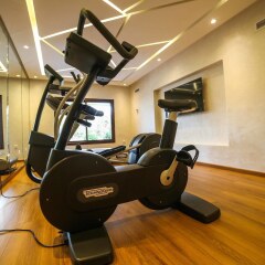 Suite Hotel Casa Diamond фитнесс-зал