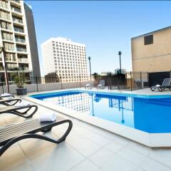 Metro Hotel Marlow Sydney Central бассейн