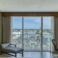 DoubleTree Beach Resort by Hilton Tampa Bay - North Redingto in North Redington Beach, United States of America from 450$, photos, reviews - zenhotels.com balcony