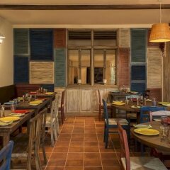 Отель Four Points by Sheraton Bur Dubai ОАЭ, Дубай - 1 отзыв об отеле, цены и фото номеров - забронировать отель Four Points by Sheraton Bur Dubai онлайн питание фото 3