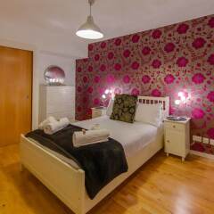 Отель Stylish & Spacious Grassmarket 2bed/2bath Великобритания, Эдинбург - отзывы, цены и фото номеров - забронировать отель Stylish & Spacious Grassmarket 2bed/2bath онлайн комната для гостей фото 4