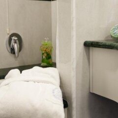 Отель La Residence & Idrokinesis® Италия, Абано-Терме - 1 отзыв об отеле, цены и фото номеров - забронировать отель La Residence & Idrokinesis® онлайн ванная фото 2