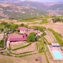 Отель La Foresteria Di San Leo Тито пляж