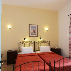 Brazzera Hotel комната для гостей