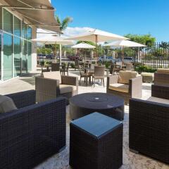 Отель Courtyard by Marriott Kingston, Jamaica бассейн