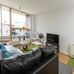 Отель Top Floor Modern 2BD Flat in Northern Quarter Великобритания, Манчестер - отзывы, цены и фото номеров - забронировать отель Top Floor Modern 2BD Flat in Northern Quarter онлайн комната для гостей фото 5