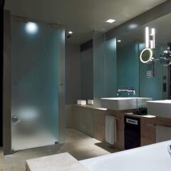 Отель Sofitel Munich Bayerpost ванная