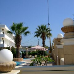Antonios Hotel