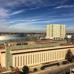 Отель Aloft Tulsa Downtown США, Талса - отзывы, цены и фото номеров - забронировать отель Aloft Tulsa Downtown онлайн балкон