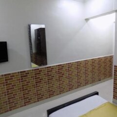 Sharmin Residency in Mumbai, India from 71$, photos, reviews - zenhotels.com bathroom photo 2