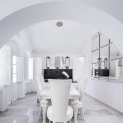 Отель Canaves Oia Suites в номере
