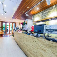 Отель Shanghai Nanjing Road Youth Hostel Китай, Шанхай - отзывы, цены и фото номеров - забронировать отель Shanghai Nanjing Road Youth Hostel онлайн интерьер отеля