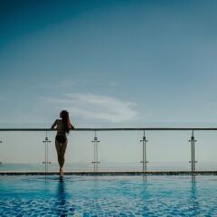 Navada Beach Hotel Нячанг бассейн