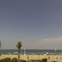 Sheraton Virginia Beach Oceanfront Hotel пляж