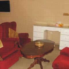 The Ambassador's Hotel в номере