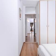 Апартаменты FM Premium 2-BDR Apartment - Eleganto София комната для гостей фото 3