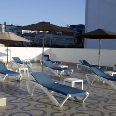 Hotel VIP Executive Zurique пляж