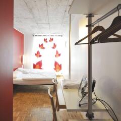 Отель Five Elements Hostel Frankfurt Германия, Франкфурт-на-Майне - отзывы, цены и фото номеров - забронировать отель Five Elements Hostel Frankfurt онлайн удобства в номере