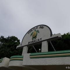 Отель Turtle Inn Resort Филиппины, остров Боракай - 1 отзыв об отеле, цены и фото номеров - забронировать отель Turtle Inn Resort онлайн приотельная территория