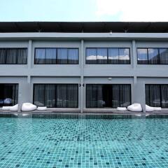 S Ratchada Leisure Hotel бассейн фото 3